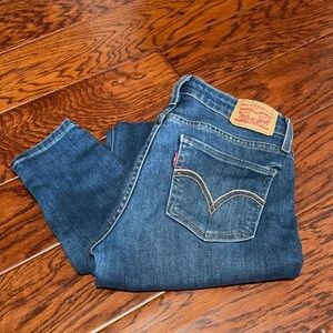 Levi’s super skinny low waist jeans